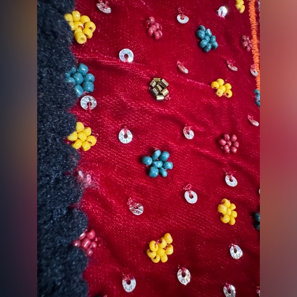 🌺 ZARA Embroidered Velvet Boho Top - Picture 6 of 15